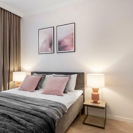 Aula Apartments Аеропорт Вільнюс Екстер'єр фото