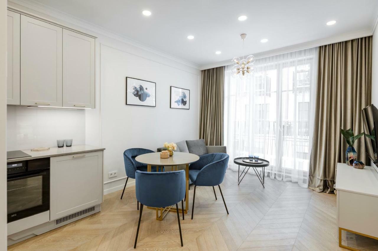 Aula Apartments Аеропорт Вільнюс Екстер'єр фото